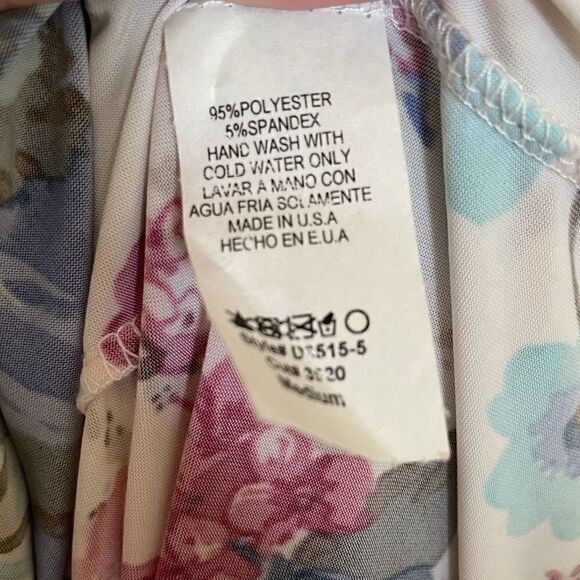 Beautiful Floral Maxi Dress, Medium - Picture 5 of 6
